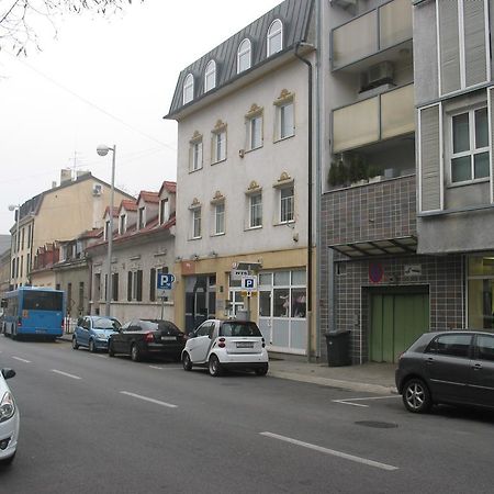 Apartment Fleger Zagreb Exterior foto